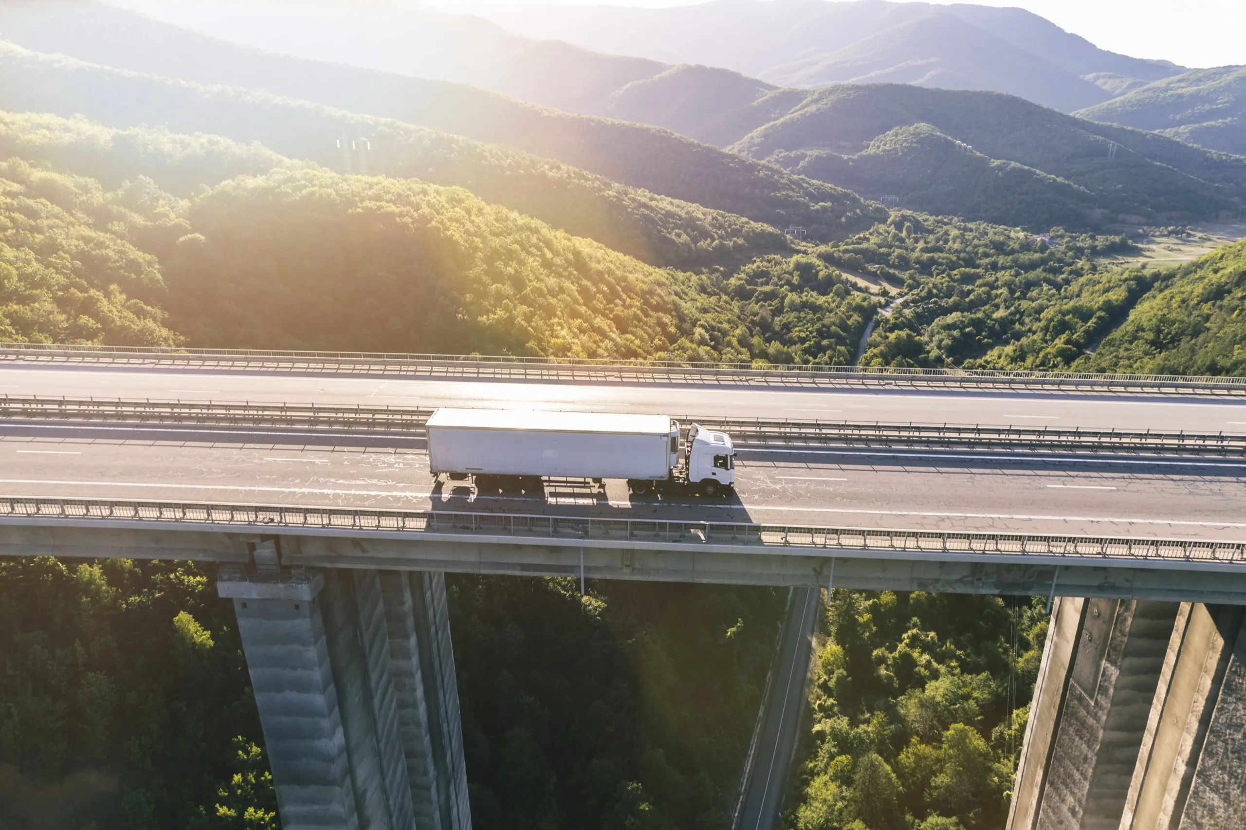 Grain logistics in Ukraine from %sitename% - Rail and road transportation